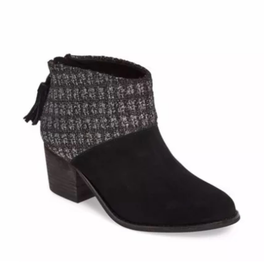 Brand New Toms 119 Women Leila Black Suede Metallic Tassel Zip Bootie Size 55